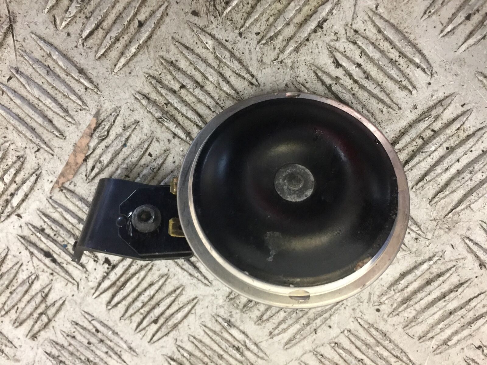 YAMAHA MT09 MT-09 02 HORN  YEAR 2019 (STOCK 730)