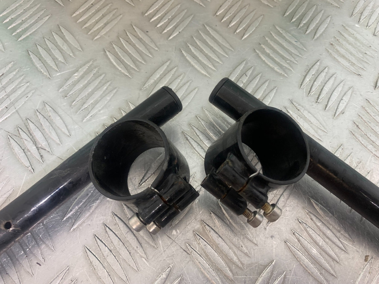 SUZUKI SV650 SV 650 mk1 LEFT AND RIGHT HANDLEBARS   YEAR 1999-2002 (CMB1160)