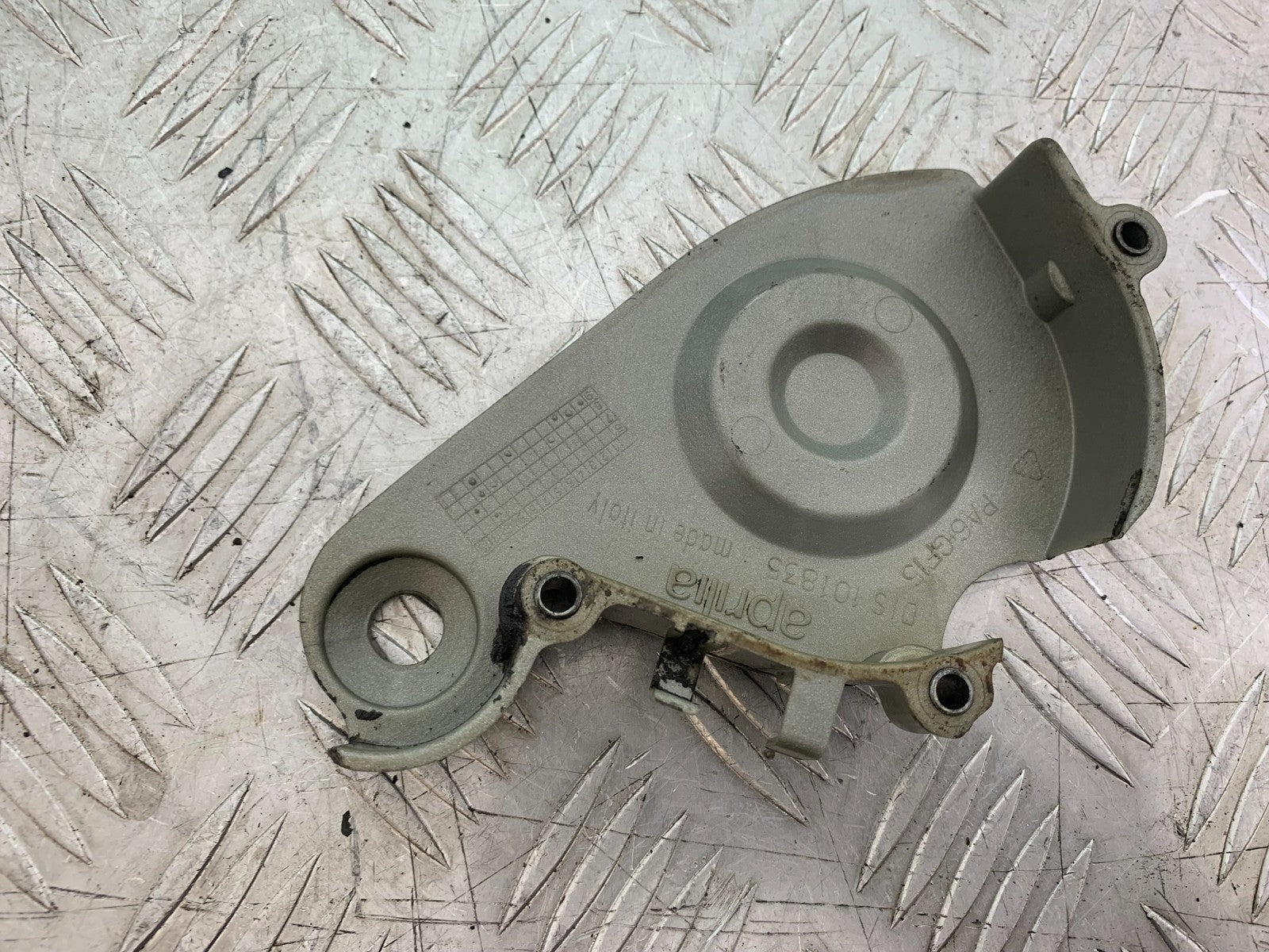 APRILIA RSV1000 RSV 1000 MILLE SPROCKET COVER  1998- 2003 (CMB1184)
