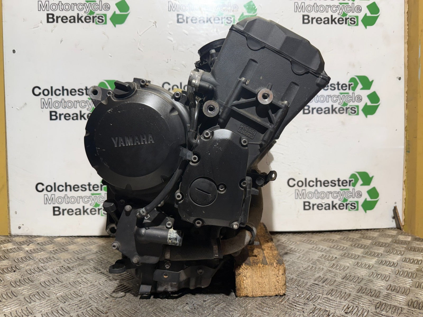YAMAHA XJ6 XJ6-S DIVERSION ENGINE YEAR 2009-2015  (CMB1212)