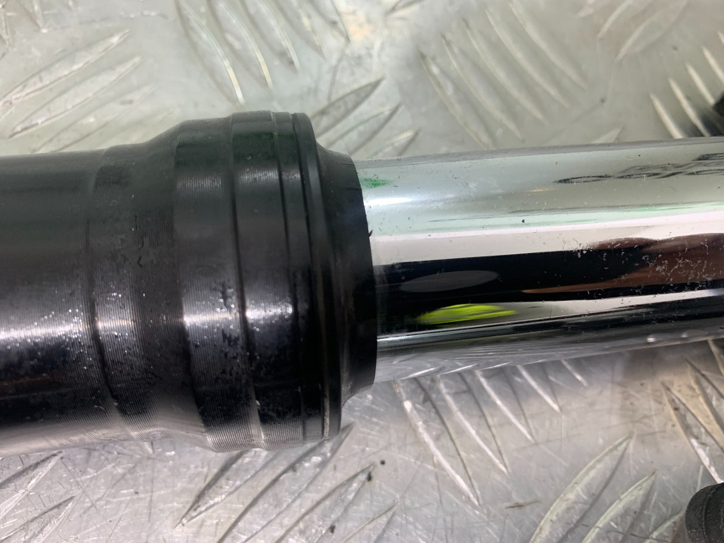 TRIUMPH 675 STREET TRIPLE R FORKS  YEAR 2013 - 2016 (CMB1221)