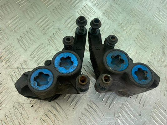 YAMAHA YZF1000 THUNDERACE FRONT BRAKE CALIPERS YEAR 1997-2000 (CMB1204)