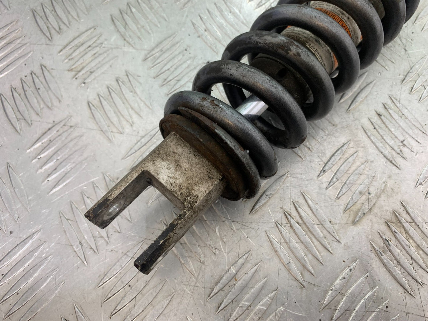SUZUKI GSF1200 GSF 1200 BANDIT REAR SHOCK  YEAR 2001-2004 (CMB1188)
