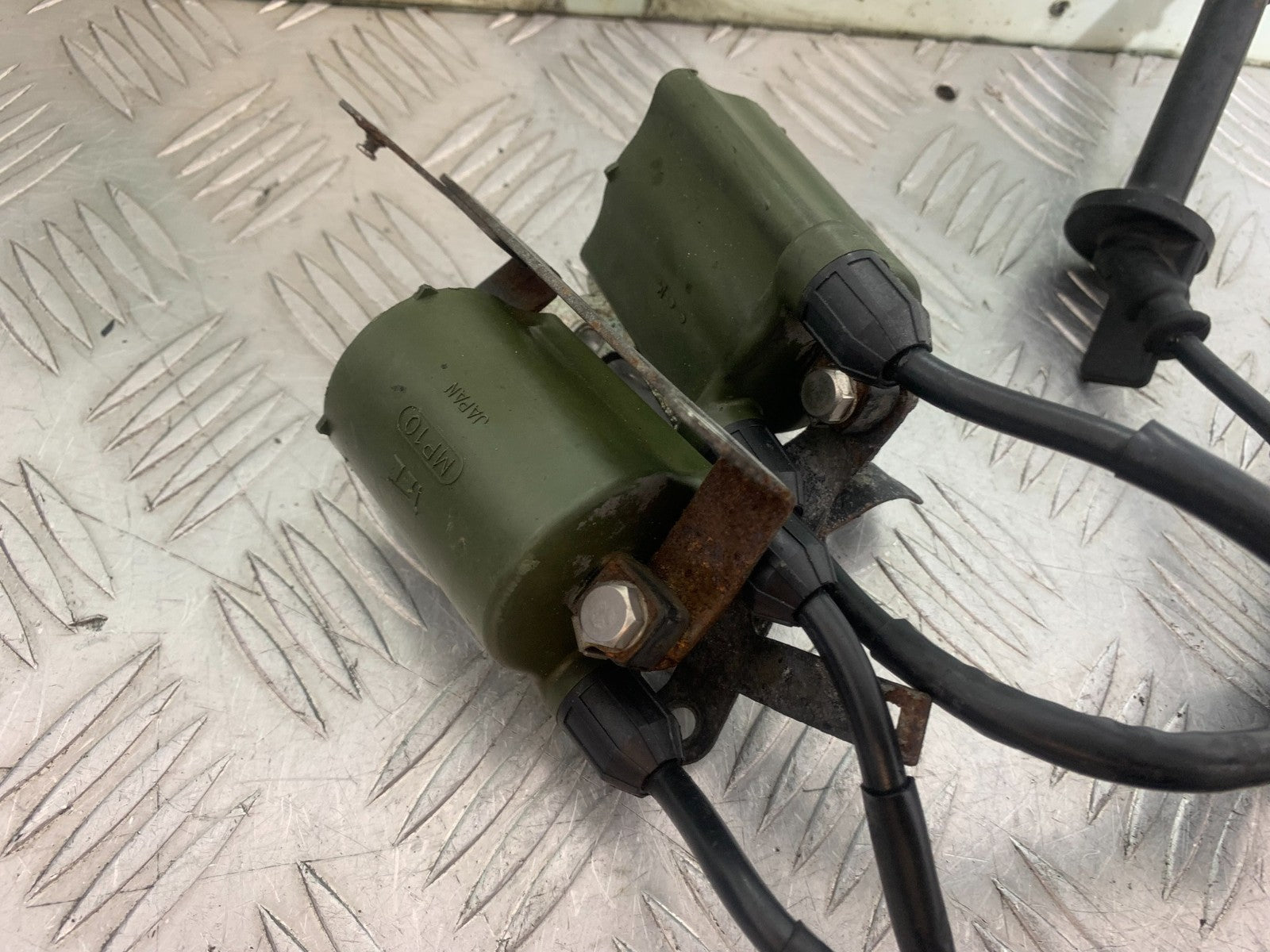 HONDA CBF600 CBF 600 COILS AND CAPS   YEAR 2004-07  (CMB1305)
