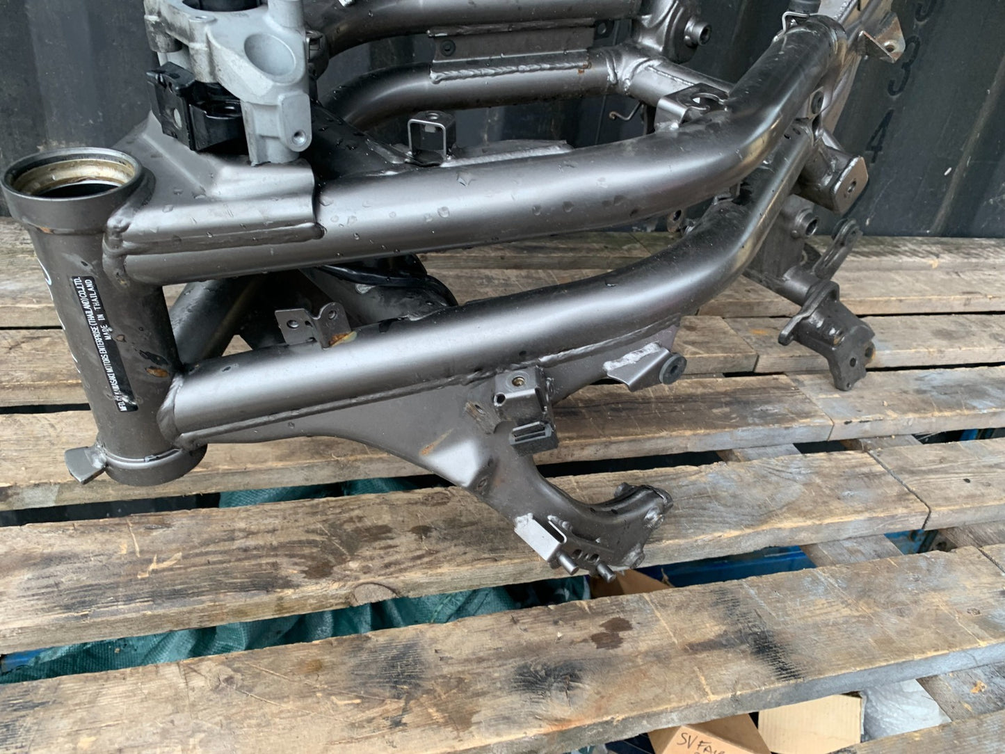 KAWASAKI ER6 N FRAME REG LOG BOOK ( CAT C) YEAR 2012-2017 (CMB1324)