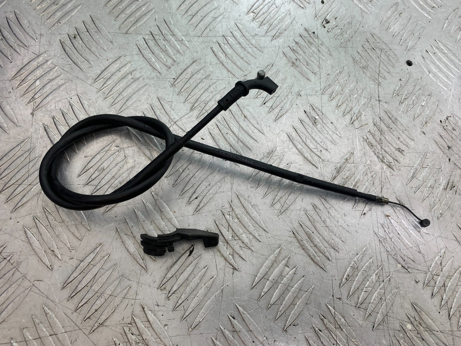 YAMAHA FZS1000 FAZER CHOKE LEVER AND CABLE   YEAR 2001-05 (CMB1275)
