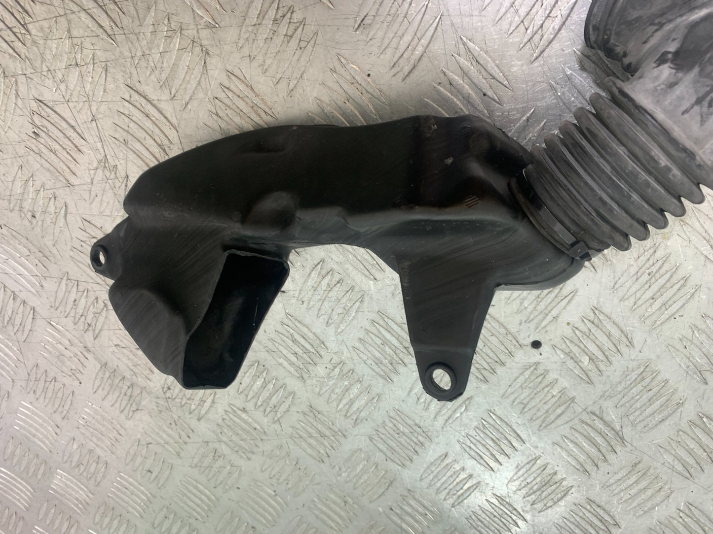 PIAGGIO MP3 250 ie AIR TUBE   YEAR 2007 (CMB1307)