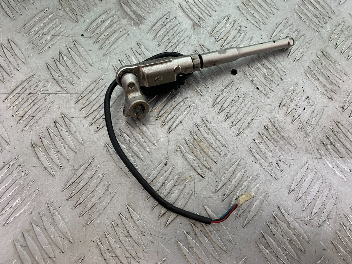 DUCATI 1299 PANIGALE GEAR LEVER   YEAR 2016 (CMB 1187)