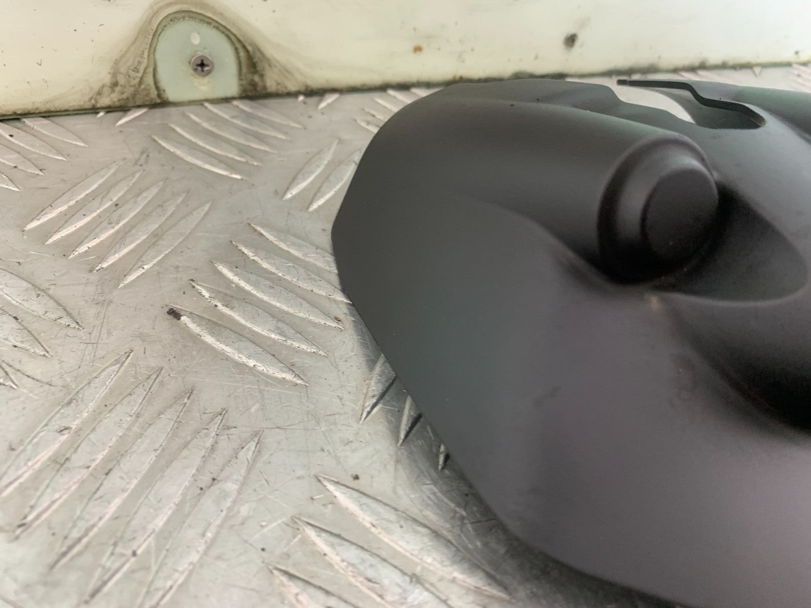 KTM 690 DUKE R LC4 IGNITION COVER YEAR 2012-2015  (CMB1180)
