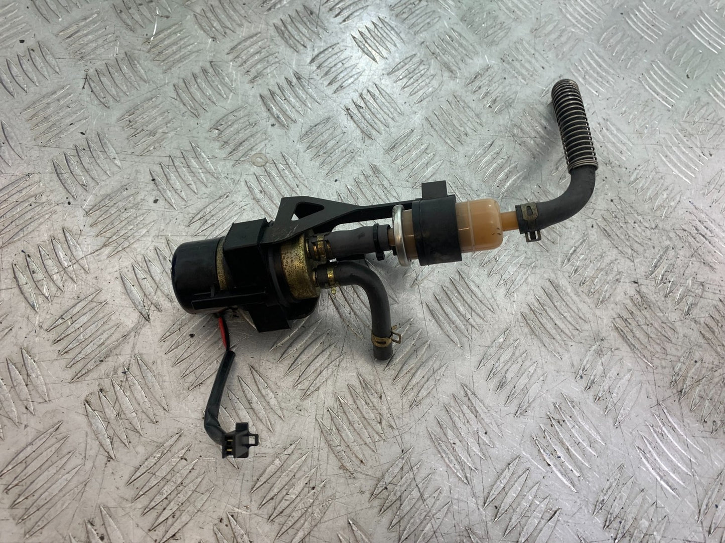 KAWASAKI ZZR1100 D PETROL PUMP YEAR 1993-2001 (CMB1289)