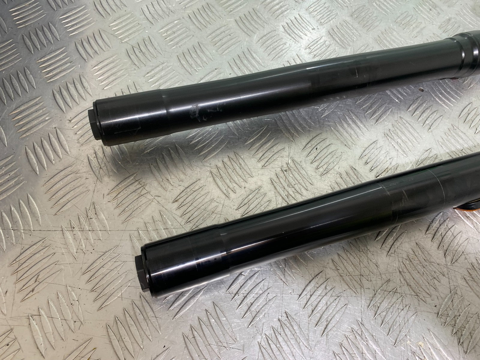 TRIUMPH TRIDENT 660 FORKS YEAR 2021-2024 (CMB1295)