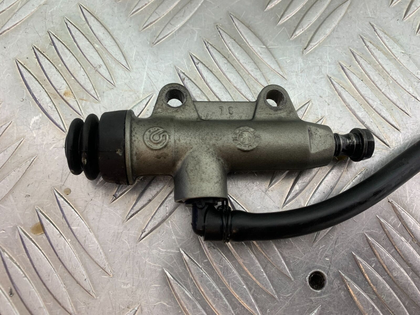 DUCATI 1199 PANIGALE REAR BRAKE MASTER CYLINDER YEAR 2012-2014 (CMB1047)