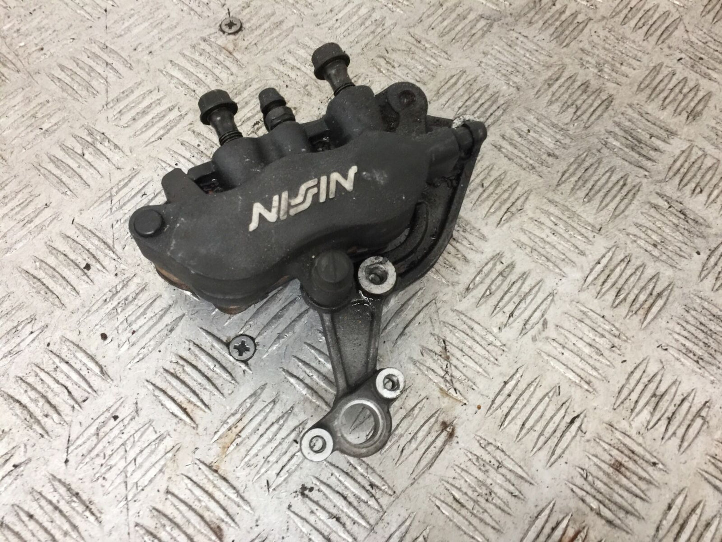 HONDA GL1800 GL 1800 FRONT RIGHT CALIPER   YEAR 2004-10 ABS (STOCK 890)