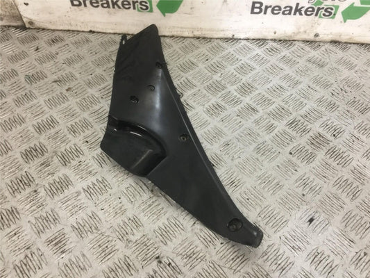 YAMAHA YZF R1 4XV LEFT INNER INFILL PANEL   YEAR 1998-99 (STOCK 771)