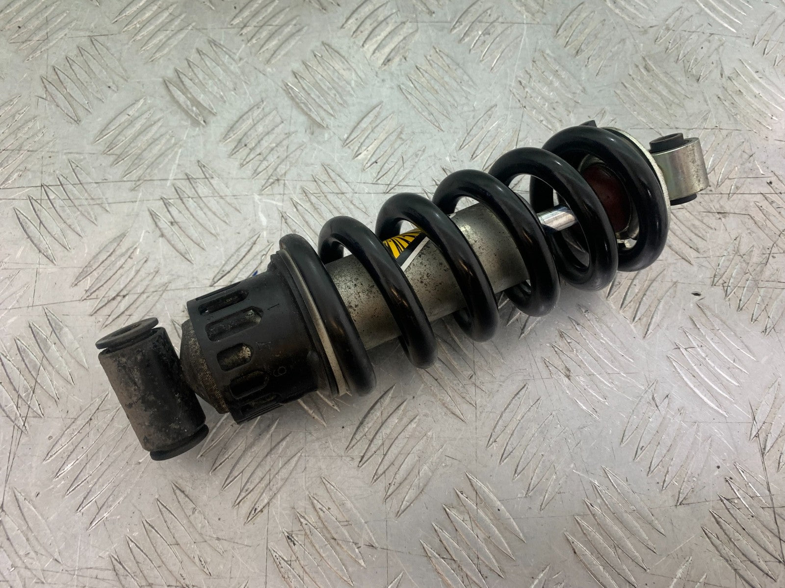 YAMAHA XJ6 XJ6-S REAR SHOCK  YEAR 2009-2015  (CMB1212)