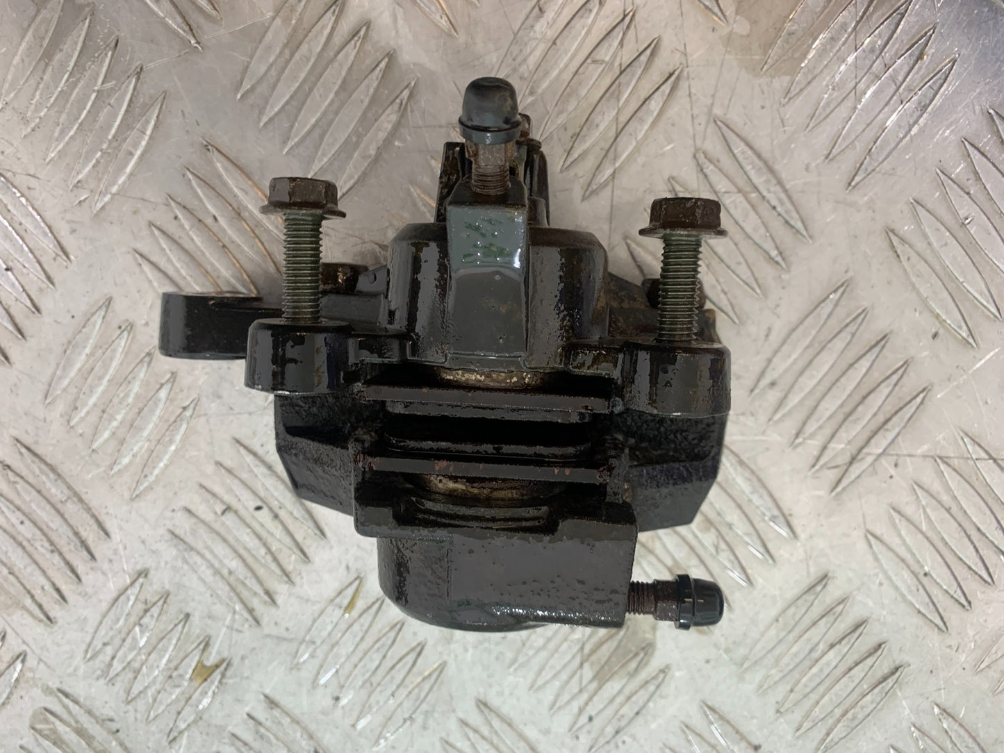 SUZUKI GSF1200  GSF 1200 BANDIT REAR BRAKE CALIPER  YEAR 1997-2000 (CMB1149)
