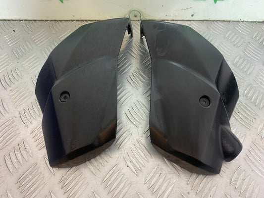 TRIUMPH TIGER 800 LEFT AND RIGHT INFILL COVERS  YEAR 2011-2014 (CMB1113)