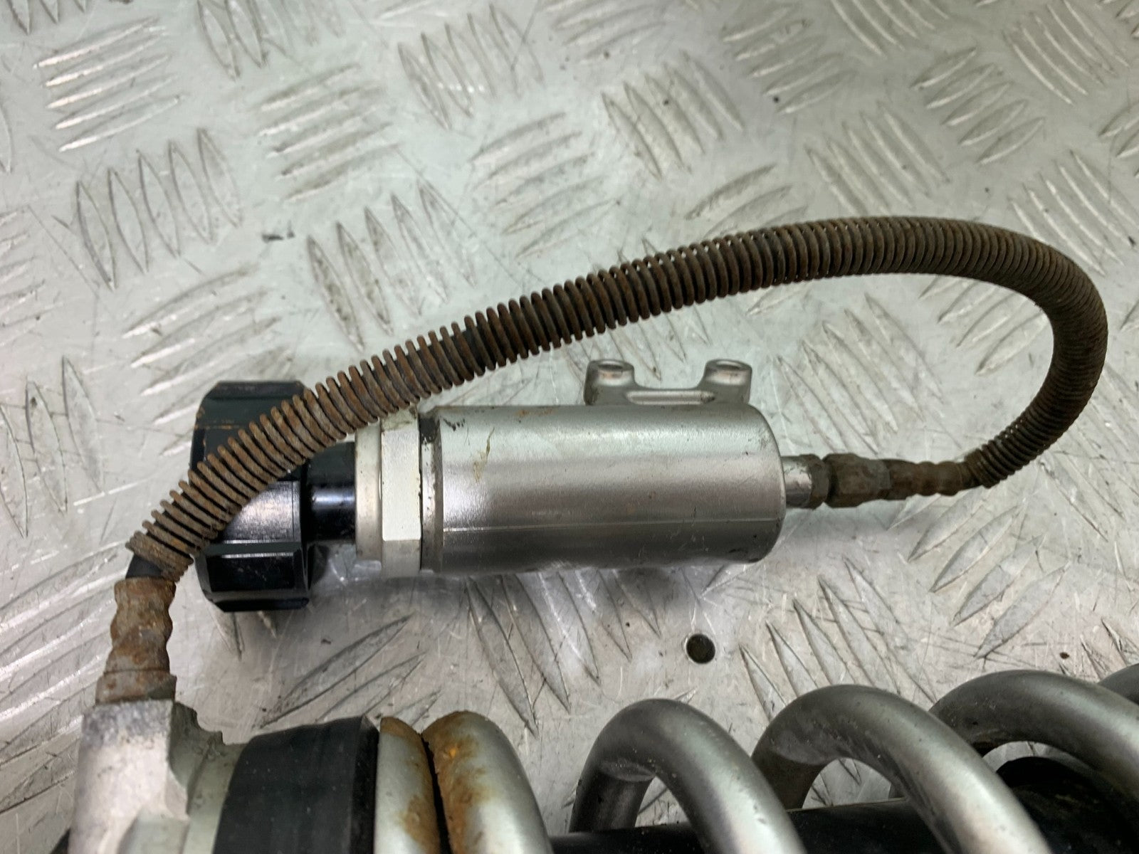 KAWASAKI GTR1400 GTR 1400 REAR SHOCK  YEAR 2007-2009 (CMB1306)