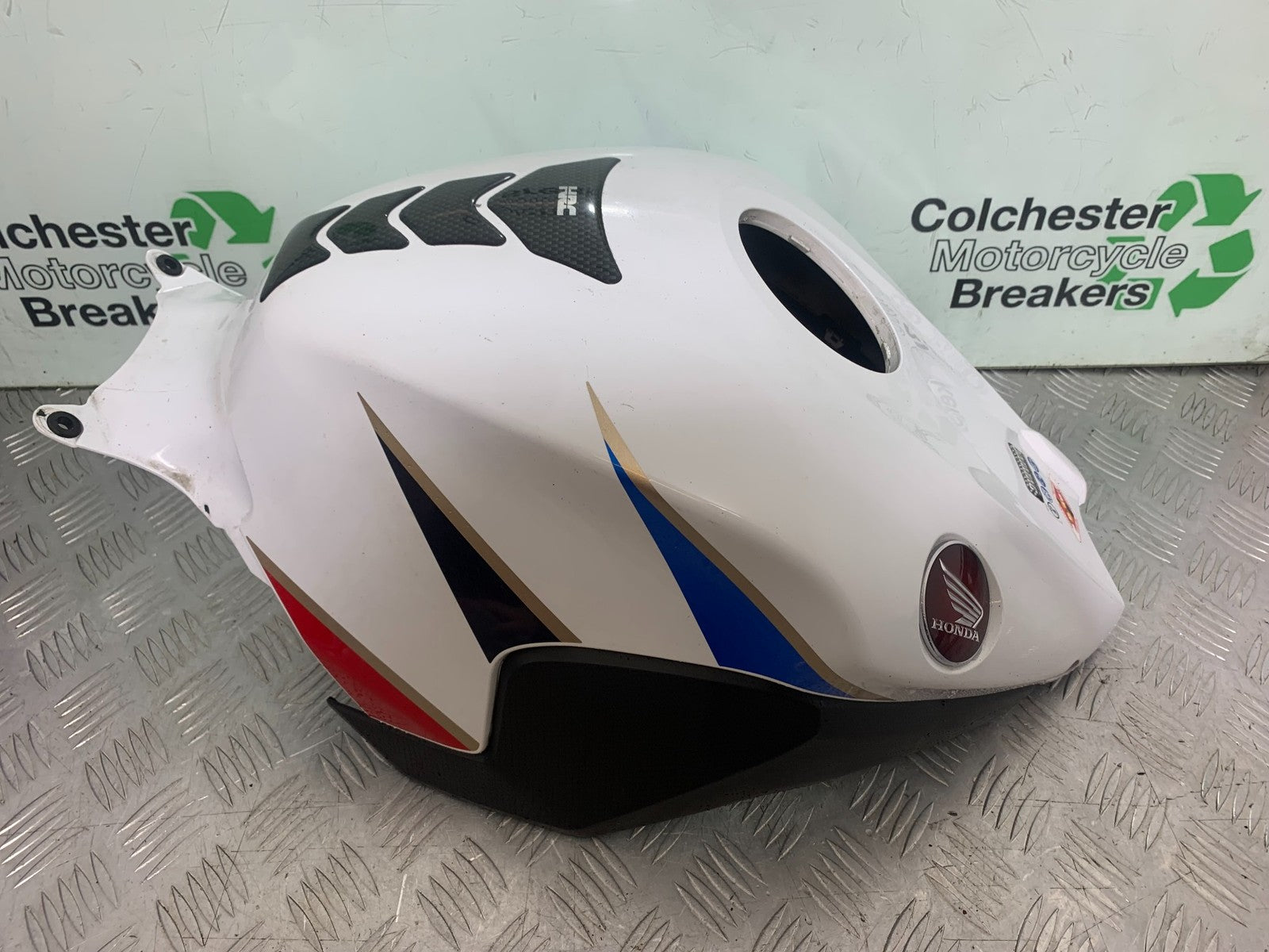 HONDA CBR1000 rr FIREBLADE PETROL TANK COVER  YEAR 2012-2016 (CMB1198)