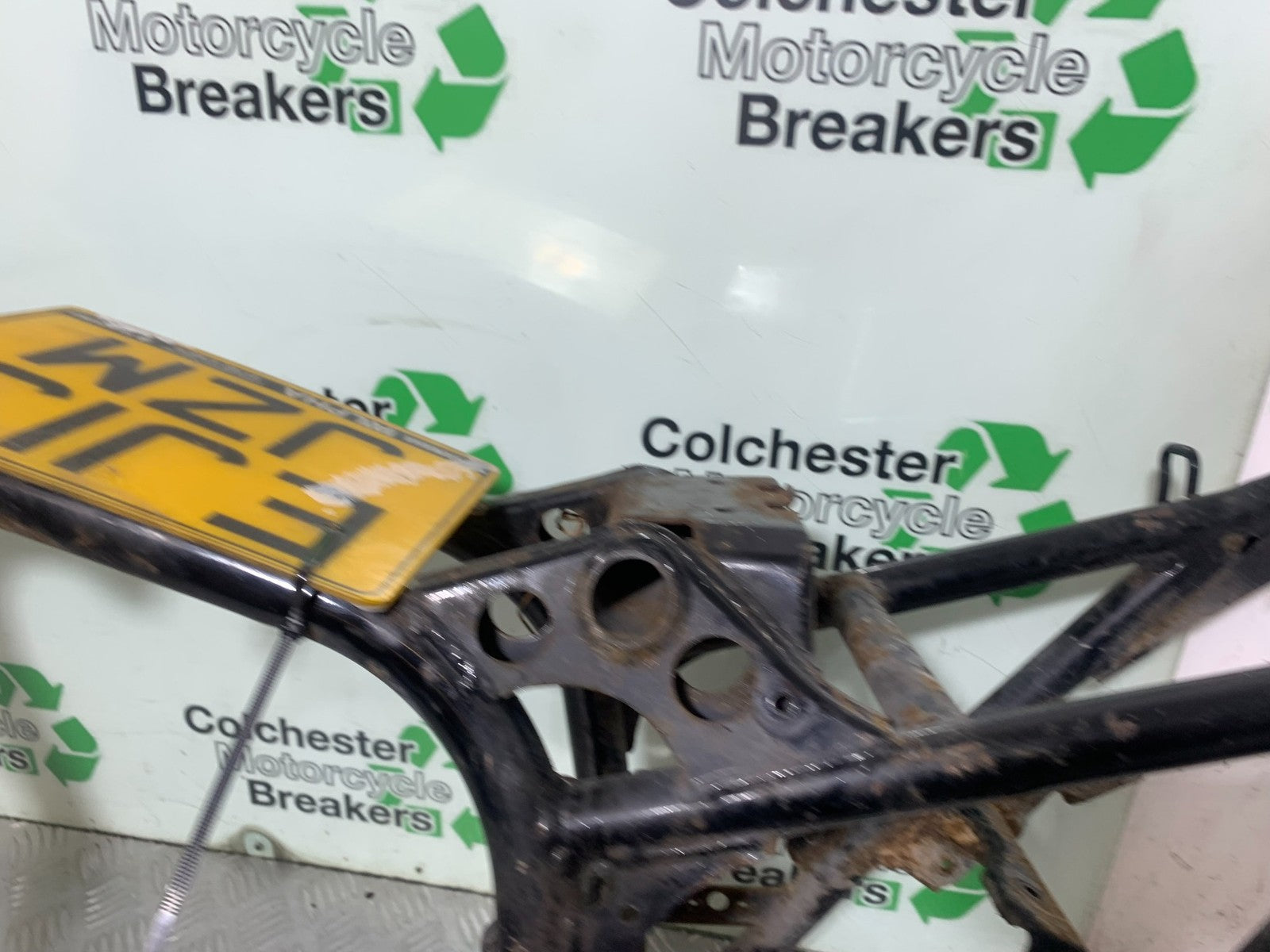 SUZUKI GW250 GW 250 FRAME REG LOG BOOK  YEAR 2013-2018  (CMB1205)