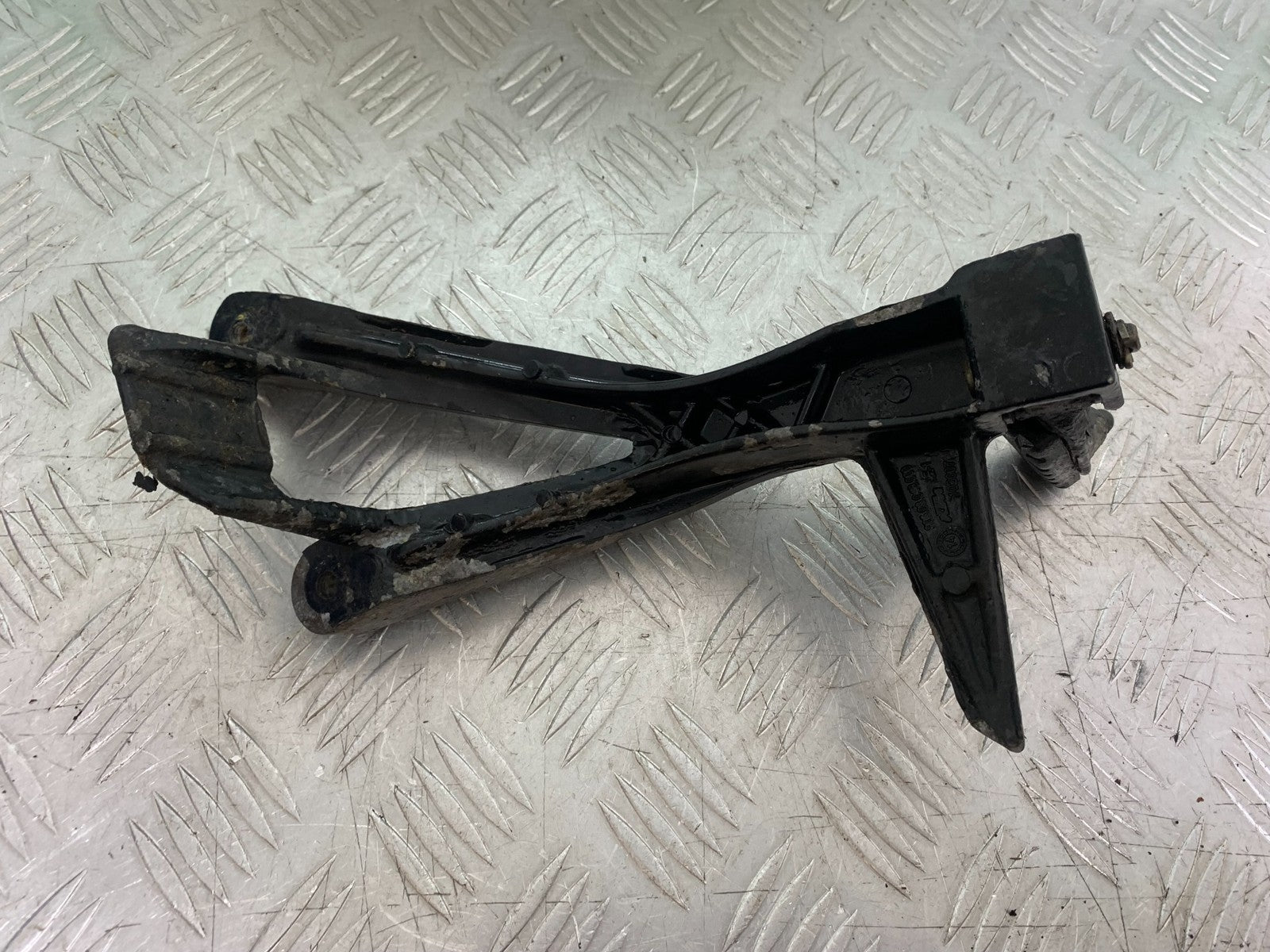 KTM RC125 RC 125 LEFT REAR HANGER  YEAR 2017-2022 (CMB 1244)