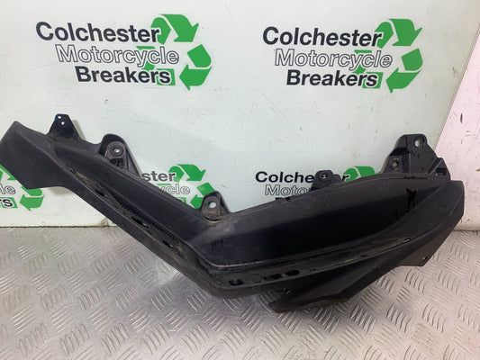 YAMAHA XMAX 125 XMAX-125 FOOTBOARD YEAR 2015-2020  (CMB1266)