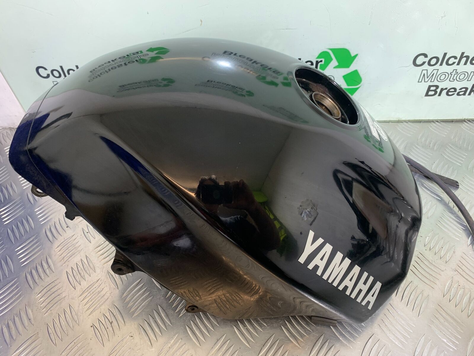 YAMAHA FJR1300 FJR 1300 PETROL TANK  YEAR 2001-05 (CMB1005)