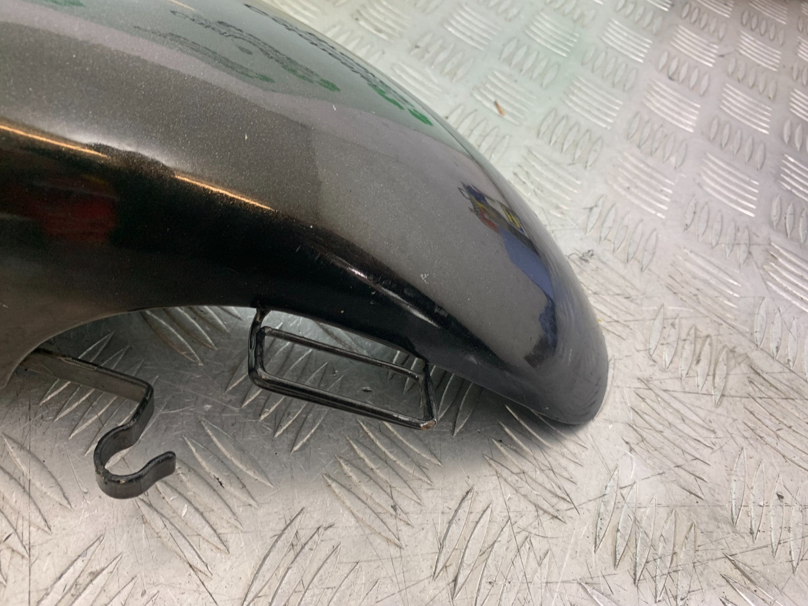 HONDA VT700 VT 700 SHADOW FRONT MUDGUARD  YEAR 1984-85 (CMB1328)