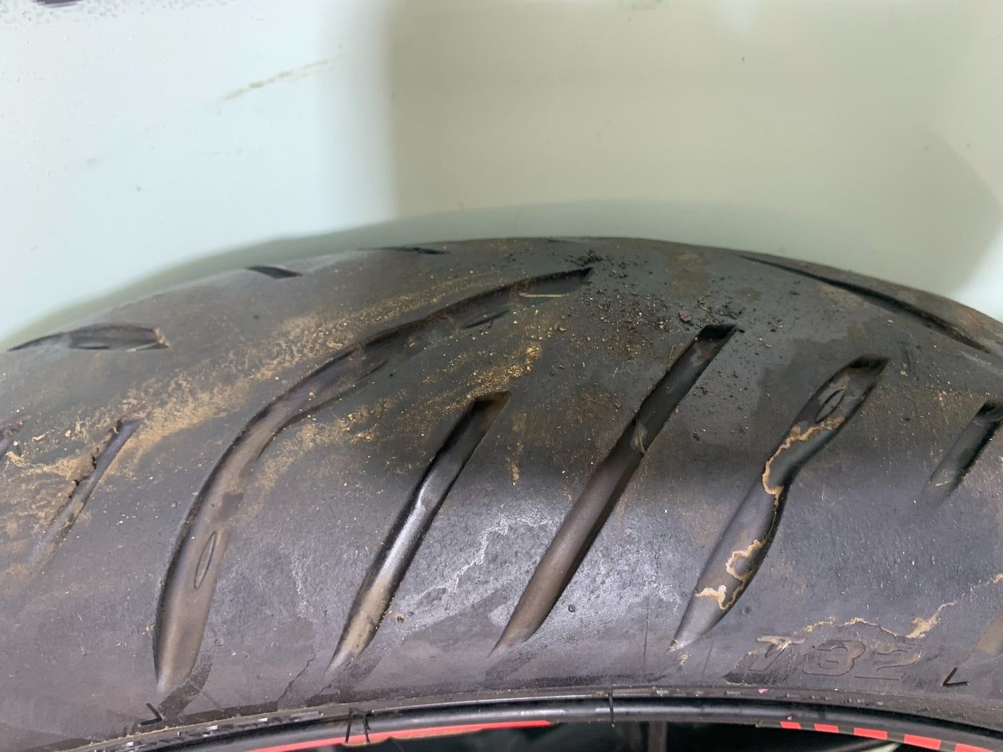 MV AGUSTA 800 F3 FRONT WHEEL  YEAR 2013-2016 (CMB1152)