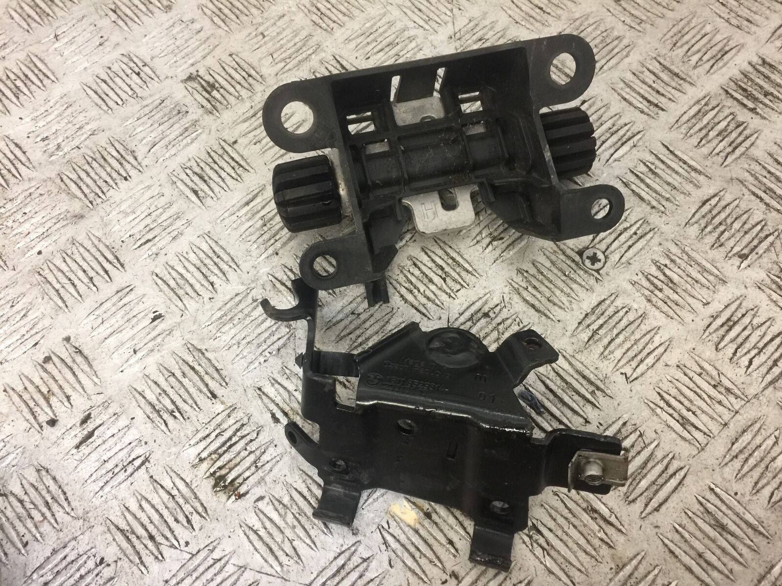 BMW R1200 GS TE EXCLUSIVE SEAT BRACKETS  YEAR 2018  (STOCK 702)