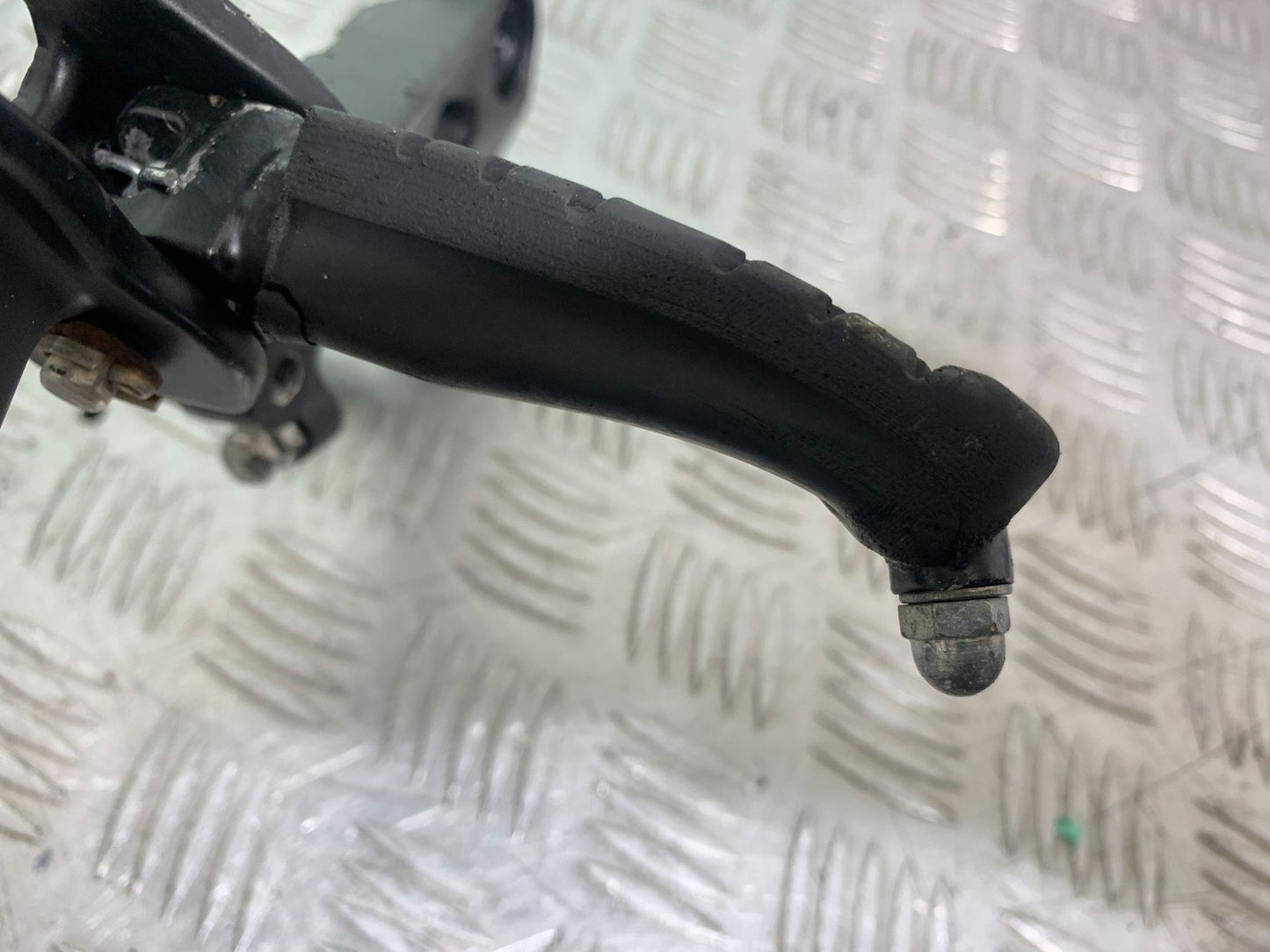 KTM RC125 RC 125 FRONT RIGHT HANGER 2014 2017 (CMB1199)