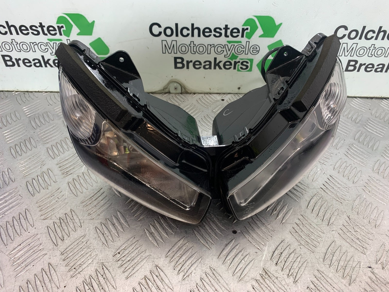 KAWASAKI Z1000 SX HEADLIGHT YEAR 2014-16 (CMB1264)