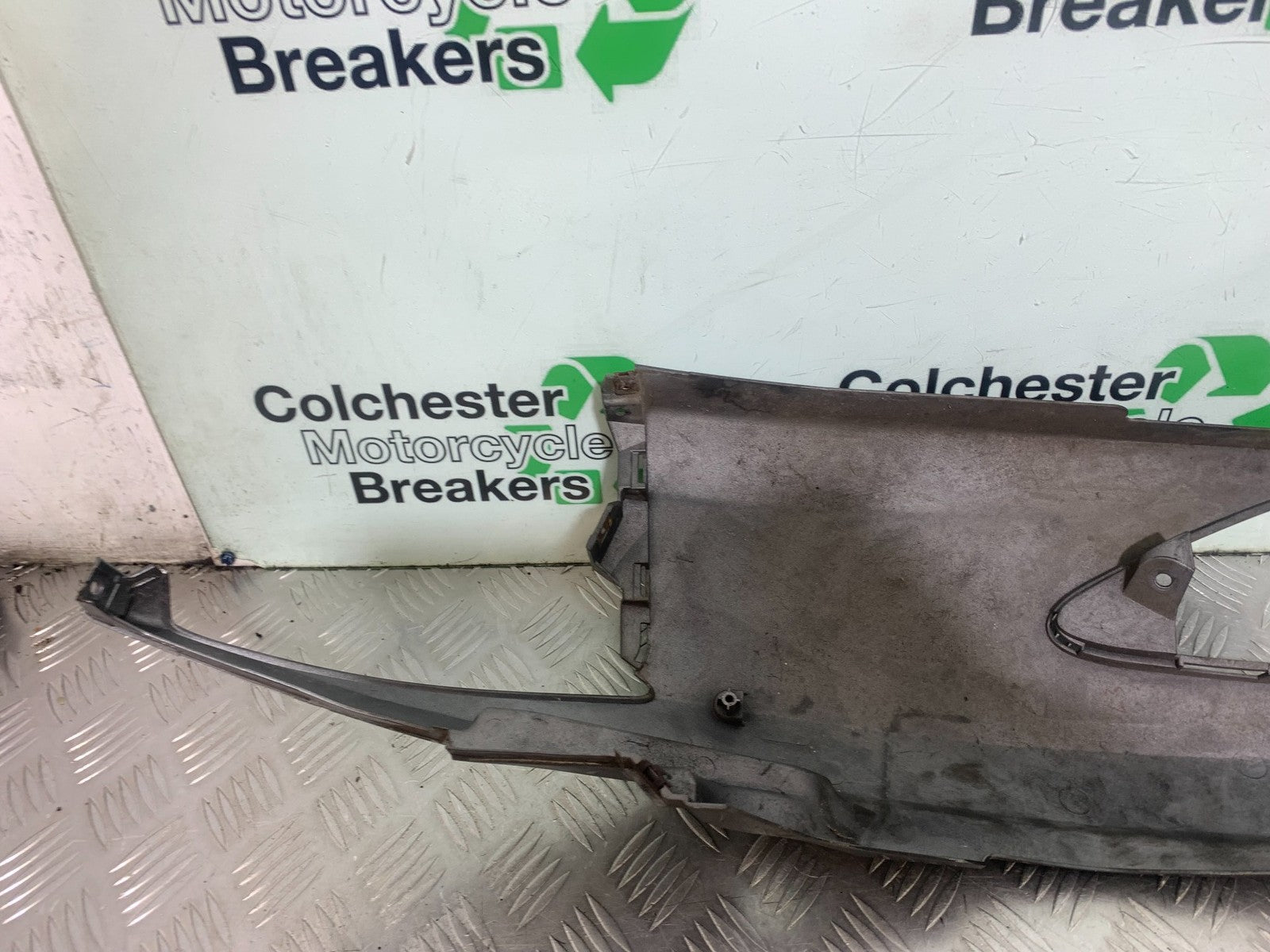 SUZUKI AN 200 UH 200 SEAT PANEL   YEAR 2007-2009 (CMB1256)