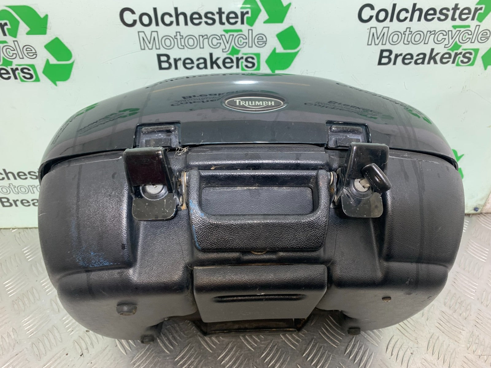 TRIUMPH 955i SPRINT ST TOP BOX AND RACK  YEAR 1999-04 (CMB1230)