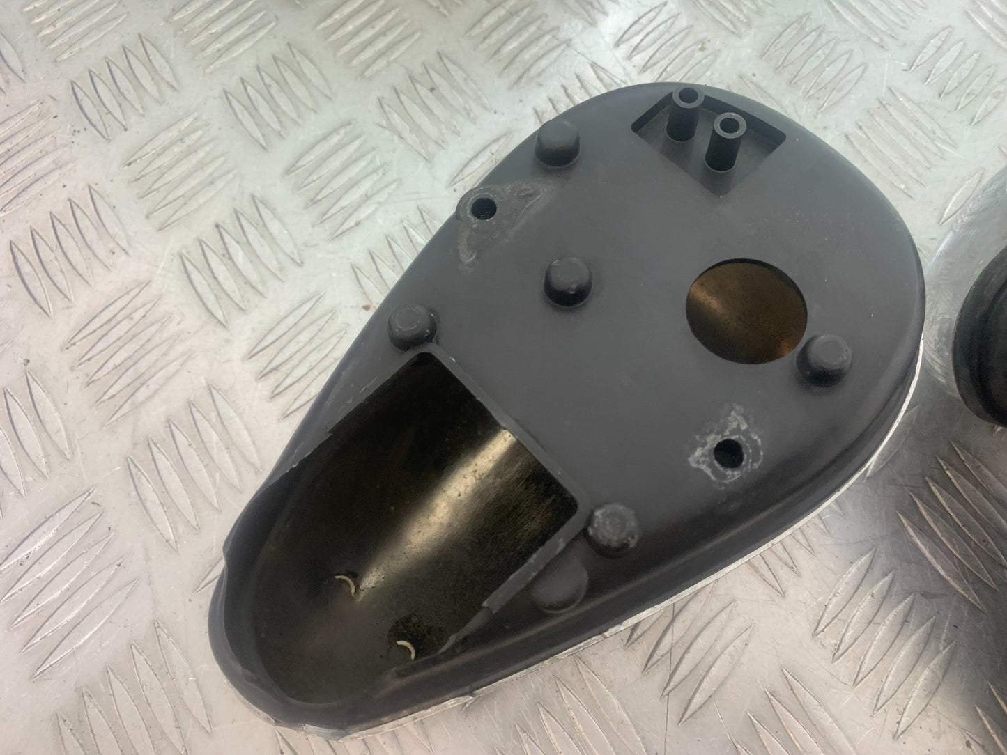 YAMAHA XV535 XV 535 VIRAGO LEFT AND RIGHT SIDE PODS  YEAR 1994-02 (CMB1139)