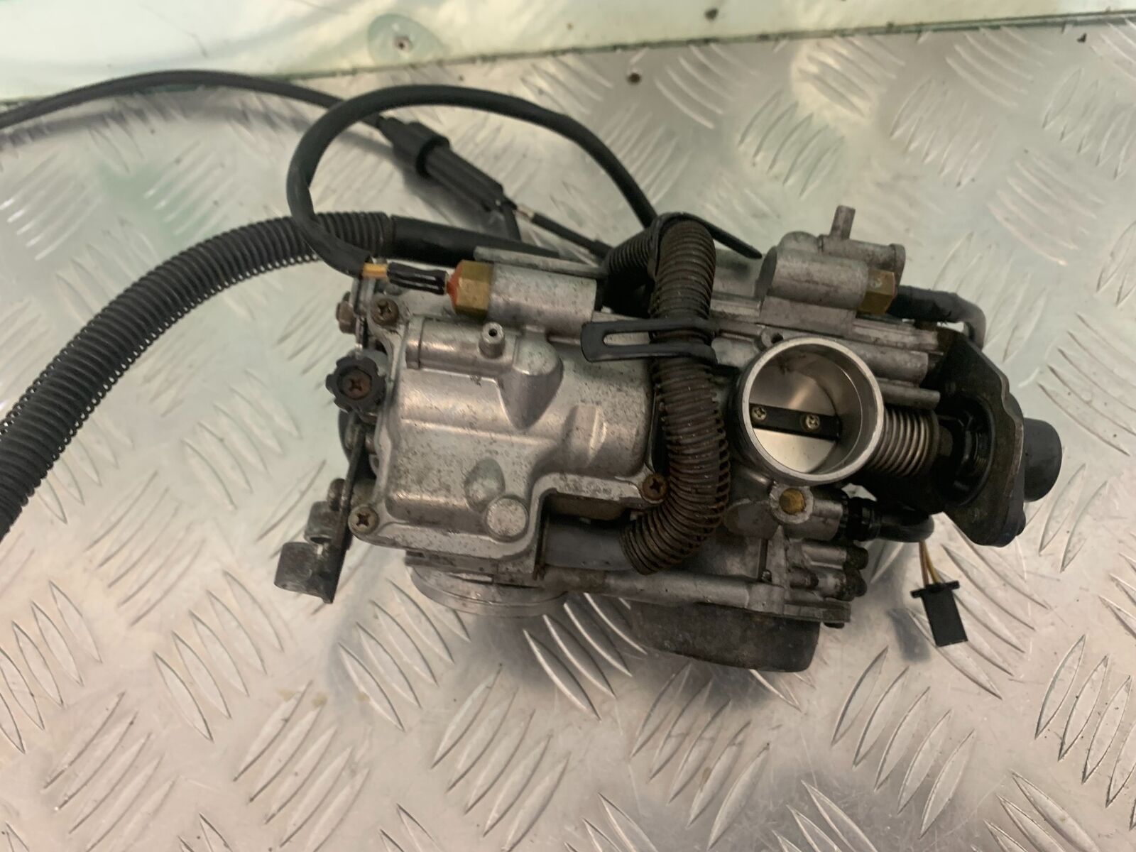 HONDA XL650 V TRANSALP CARBS  YEAR 2001-2006 (STOCK 975)