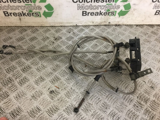 KAWASAKI J300 J 300 ABS PUMP YEAR 2015 (STOCK 711)