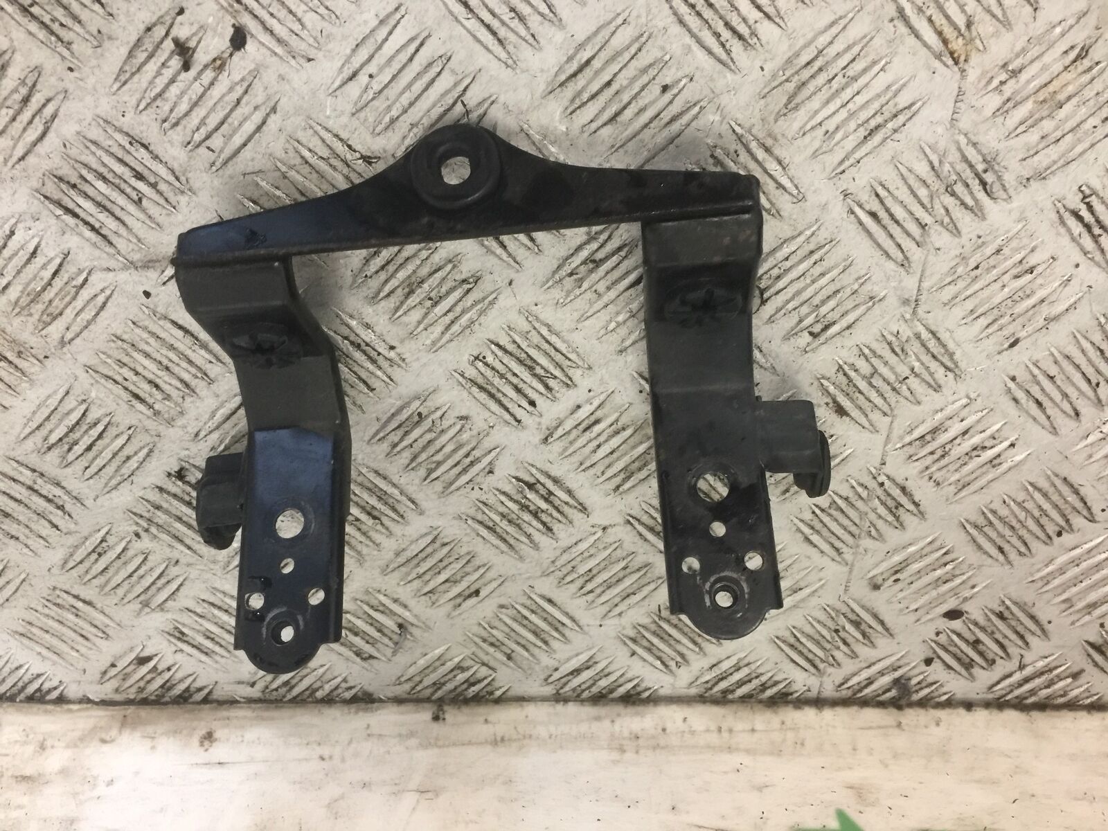 HONDA CBR600 CBR 600 REAR LIGHT BRACKET   YEAR 1996 (STOCK 798)