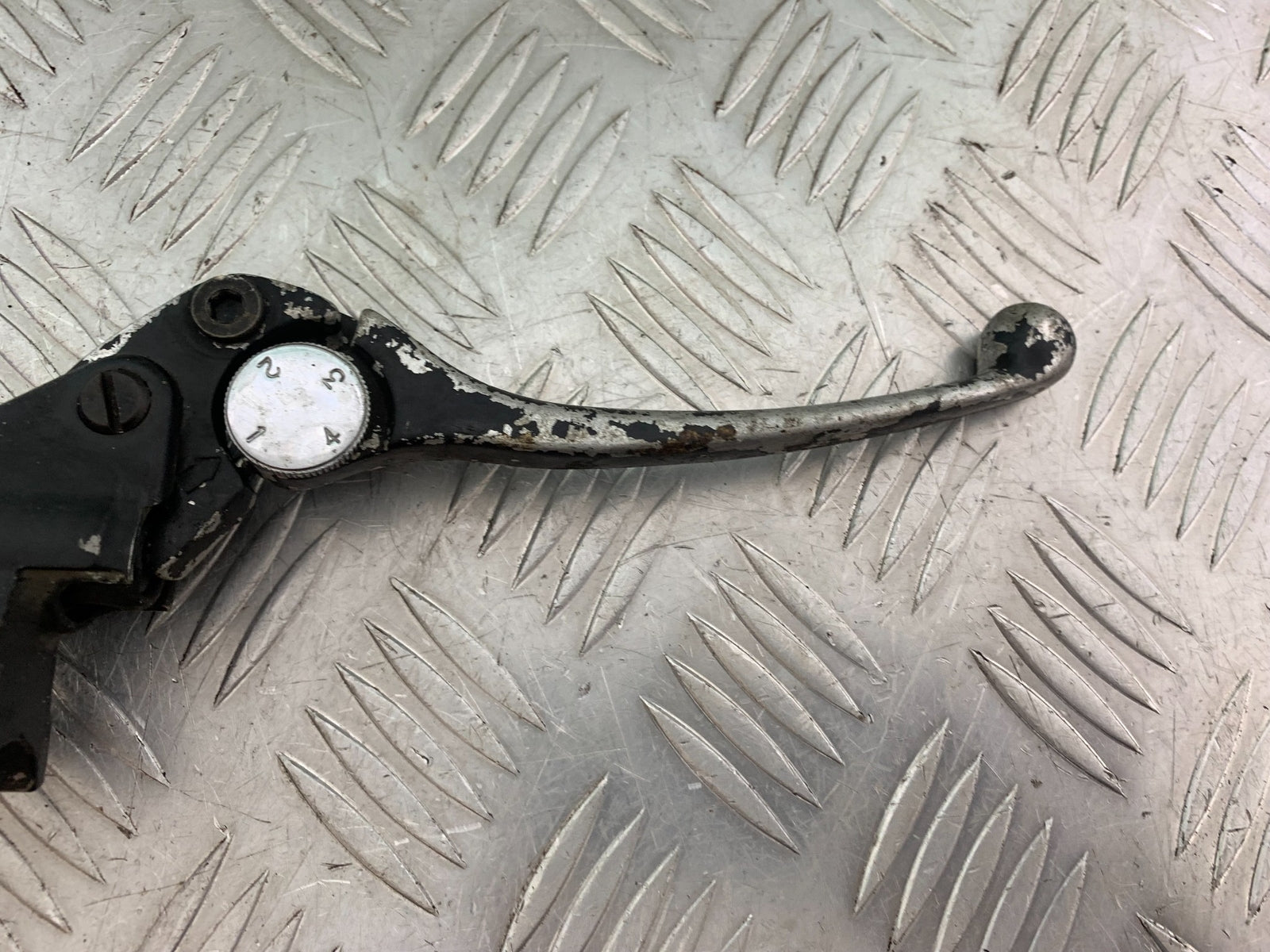 TRIUMPH T509 SPEED TRIPLE FRONT MASTER CYLINDER YEAR 1997-1998 (CMB1144)