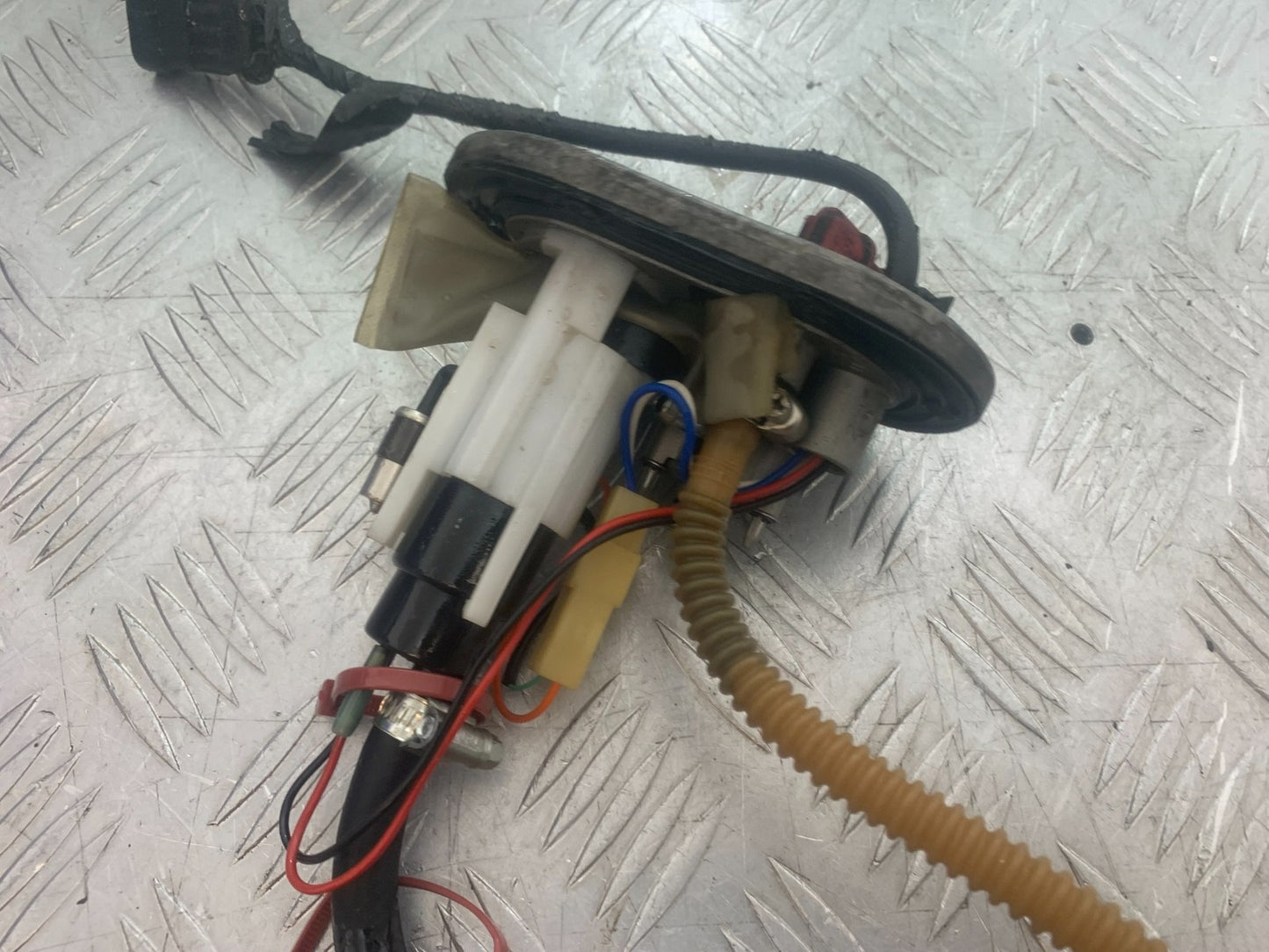 APRILIA 650 PAGASO STRADA PETROL PUMP  YEAR 2005-2010 (CMB1260)