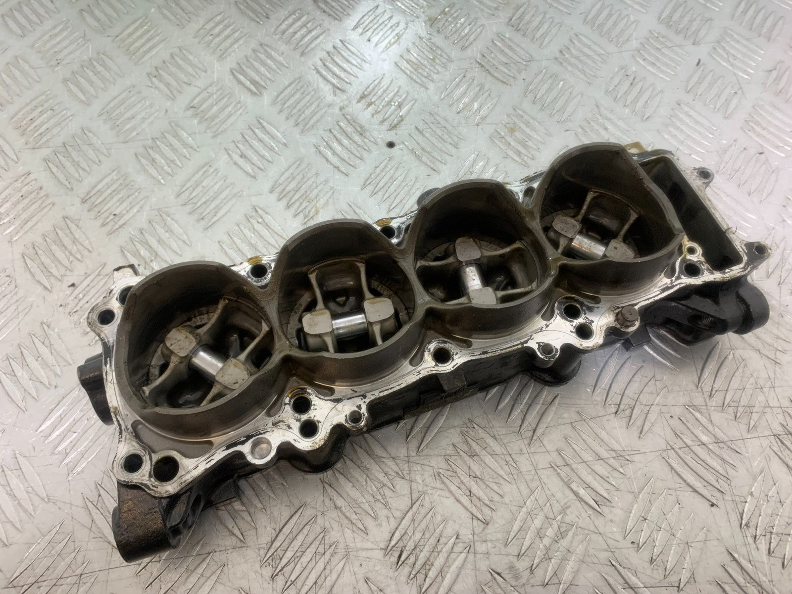 HONDA CBR1000 rr FIREBLADE BARRELS AND PISTONS  2008-2011 (CMB1253)