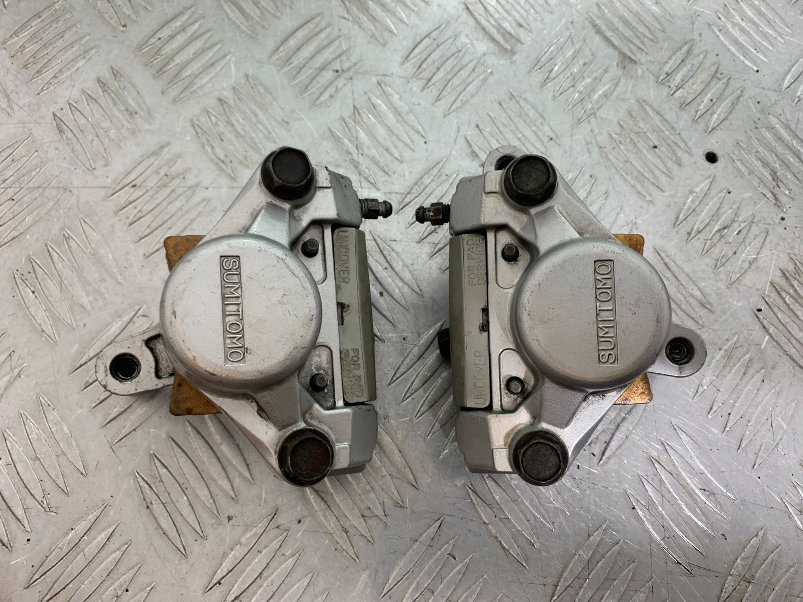 YAMAHA XV1100 XV 1100 VIRAGO FRONT CALIPERS  1990-1999 (CMB1190)