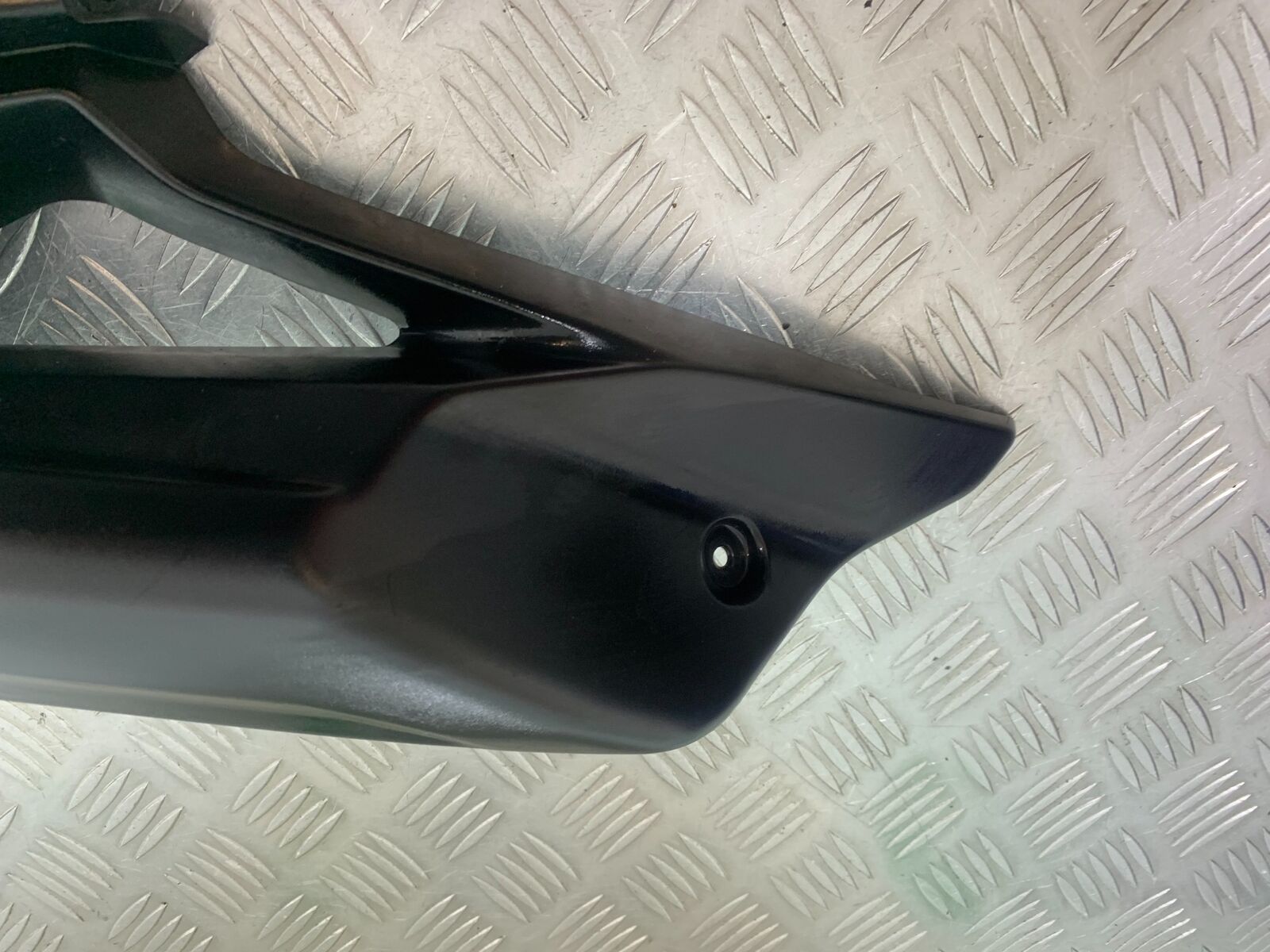 TRIUMPH TIGER 800 RIGHT FAIRING PANEL YEAR 2011-2014 (CMB1113)