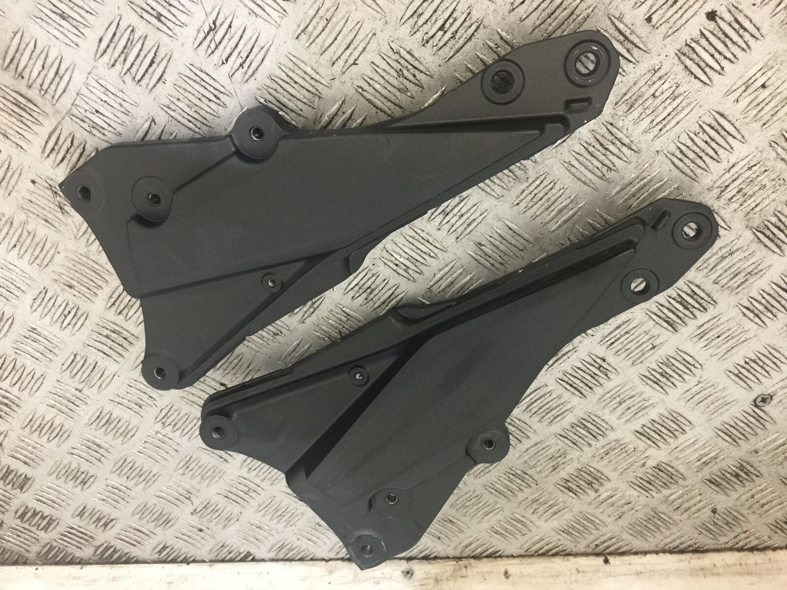 KAWASAKI NINJA 1000 SX REAR SUBFRAME   YEAR 2020-2022 (STOCK 722)