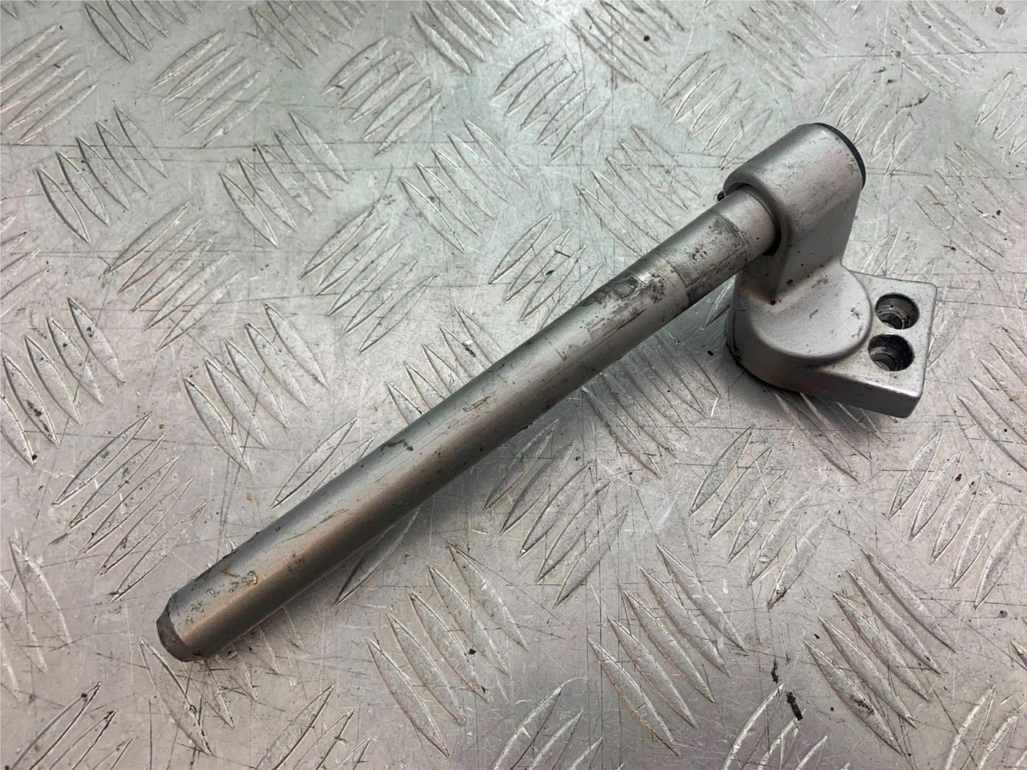 KAWASAKI GPZ600 GPZ 600 LEFT HANDLEBAR  YEAR 1988-90 (CMB1258)