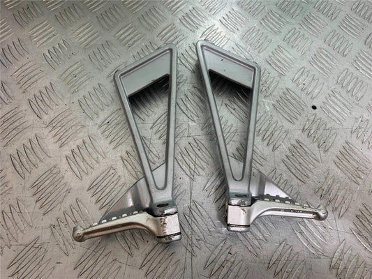 APRILIA RS660 RS 660 REAR HANGERS AND PEGS  YEAR 2020-2024 (CMB1202)
