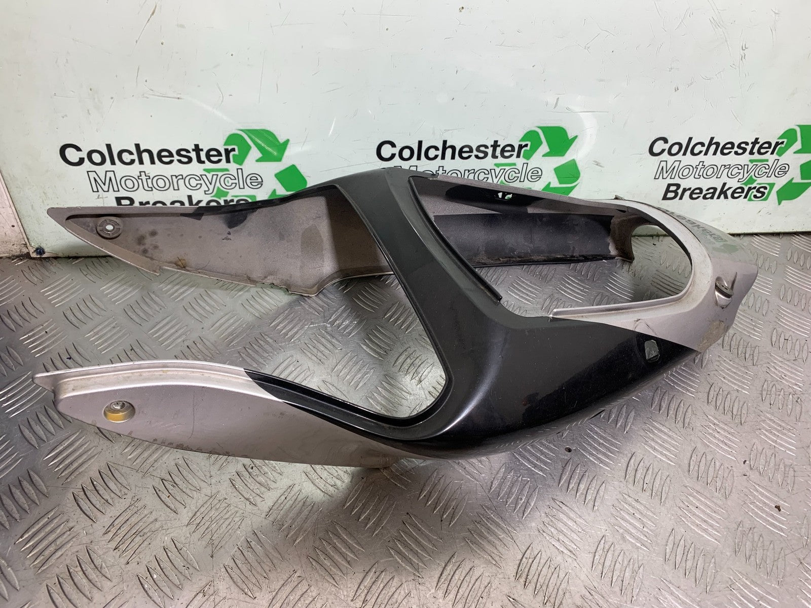 KAWASAKI ZX6R ZX6 J TAIL PIECE SEAT UNIT   YEAR 2000 (CMB1312)