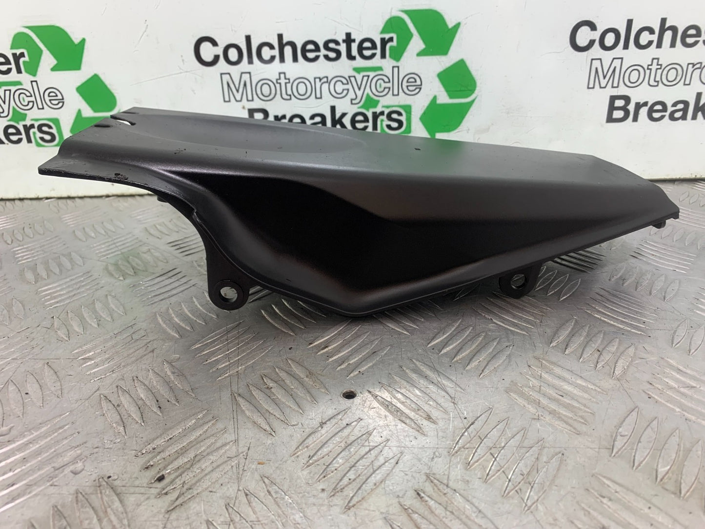 KTM 690 DUKE R LC4 REAR UNDERTRAY YEAR 2012-2015  (CMB1180)