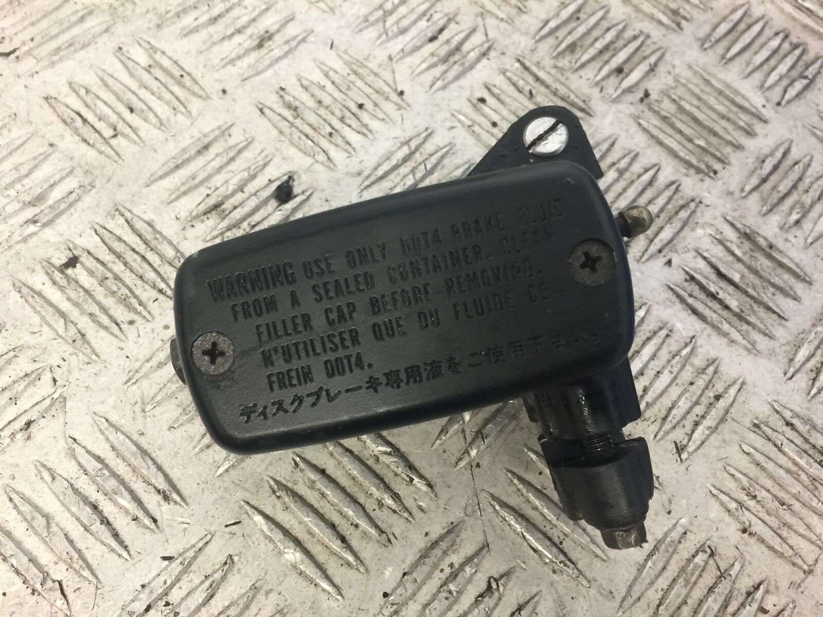HONDA VFR800 VFR 800 PRE V-TEC BRAKE MASTER CYLINDER  YEAR 1998-01(STOCK 655)