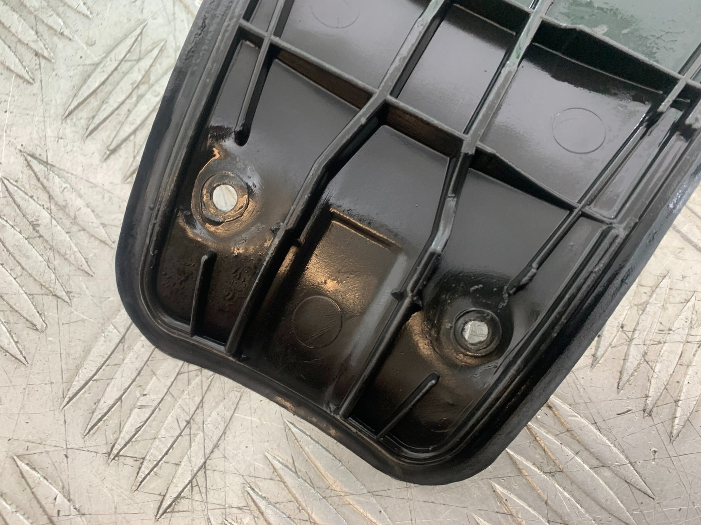 PIAGGIO VESPA GTS 125 INFILL PANEL  YEAR 2009-14 (CMB1261)